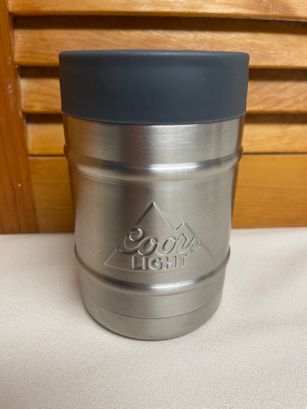 Coors Light Stainless Steel Insulated Can Cooler - Silver with Black Lid